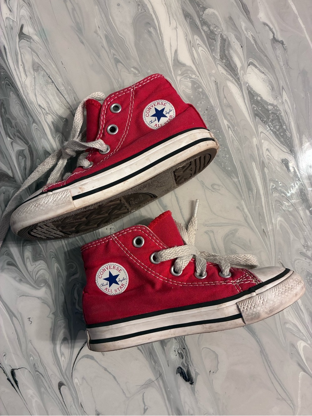 Kids Red Canvas High-Top Sneakers Chucks